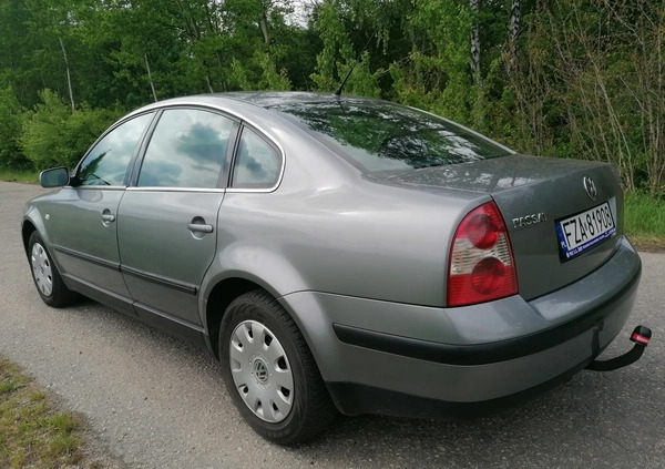 Volkswagen Passat cena 11500 przebieg: 191000, rok produkcji 2001 z Bytom małe 326